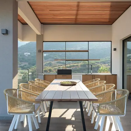 Nandana Luxury Villa, An Infinite Blue Experience, By Thinkvilla * Bali (Crete)