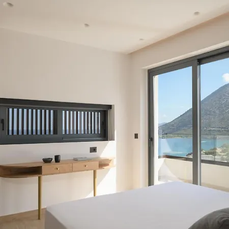 Nandana Luxury Villa, An Infinite Blue Experience, By Thinkvilla וילה Bali (Crete)